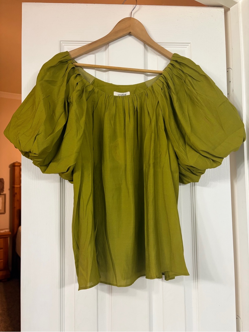 Umgee Olive Green Puff-Sleeve Peasant Top